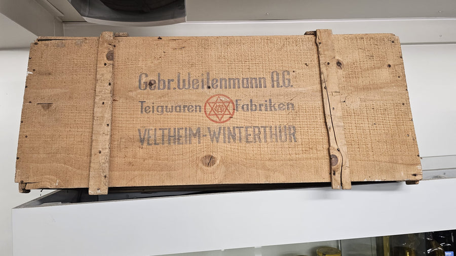 Historische Teigwarenkiste aus der Ostschweiz