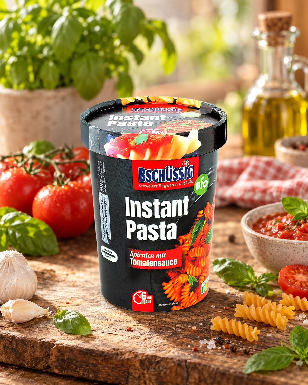 BSCHÜSSIG Bio Instant Pasta spirales en sauce tomate — Pour la récré